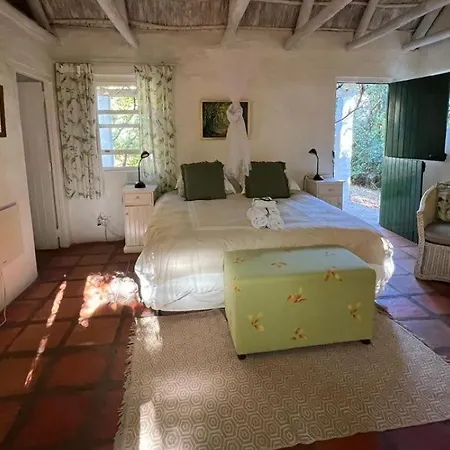 Temenos Retreat Hotel McGregor Room photo