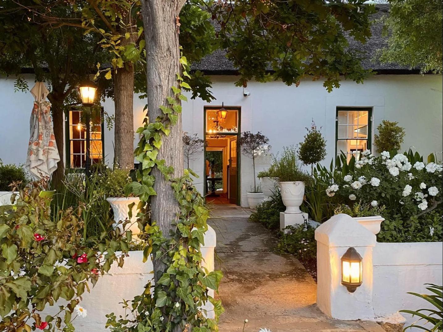 Resort Temenos Retreat *